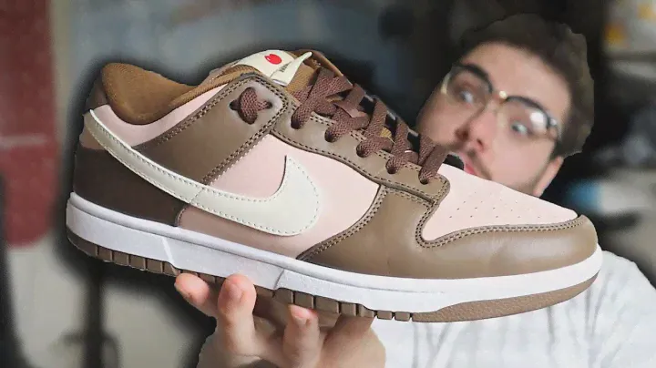 Classic & Beautiful - Stussy Cherry SB Dunk // Review & On Feet // #sneakers #review #nikesb