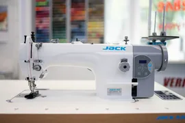 ПРОМЫШЛЕННАЯ ОДНОИГОЛЬНАЯ ПРЯМОСТРОЧНАЯ МАШИНА JACK JK-6380-BC-Q-12