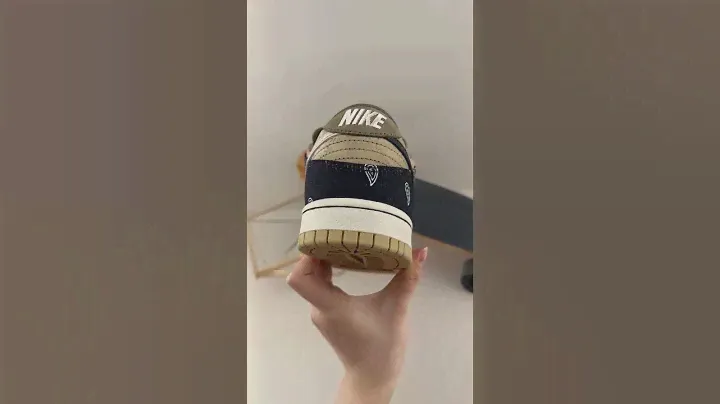Travis Scott x SB Dunk Low Premium QS "Cactus Jack"