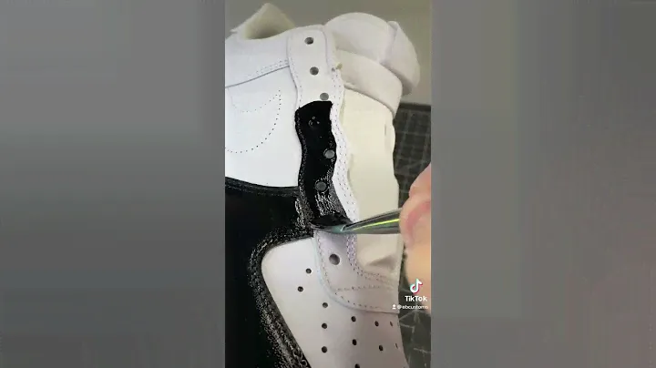 Travis Scott’s x AF1’s