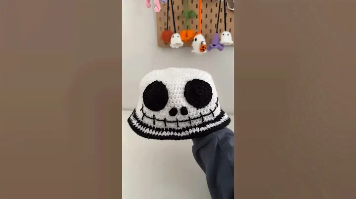 Crochet Jack Skellington hat🎃 Nightmare Before Christmas inspo🖤 #halloween #crochethalloween