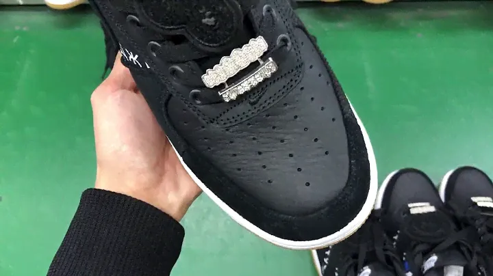 NIKE AIR FORCE 1 x Travis Scott "Cactus Black"